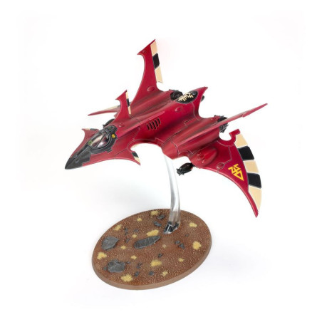 Crimson Hunter / Hemlock Wraithfighter