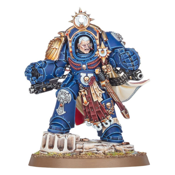 Marneus Calgar en Armure d'Antilochus