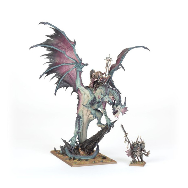 Kriegsherr/Hexer auf Chaosdrachen